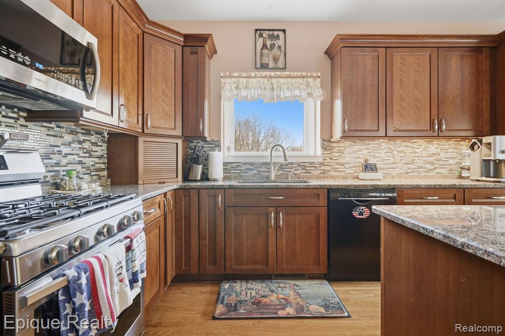 9867 Finnegan Drive
