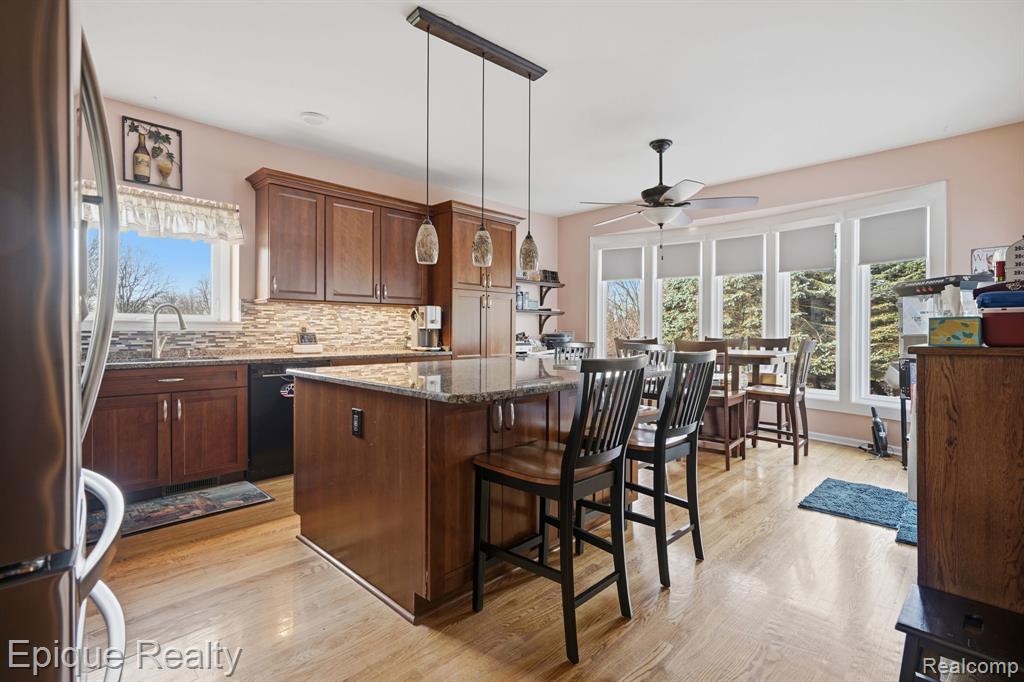 9867 Finnegan Drive