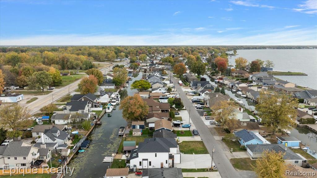 45951 Edgewater Street