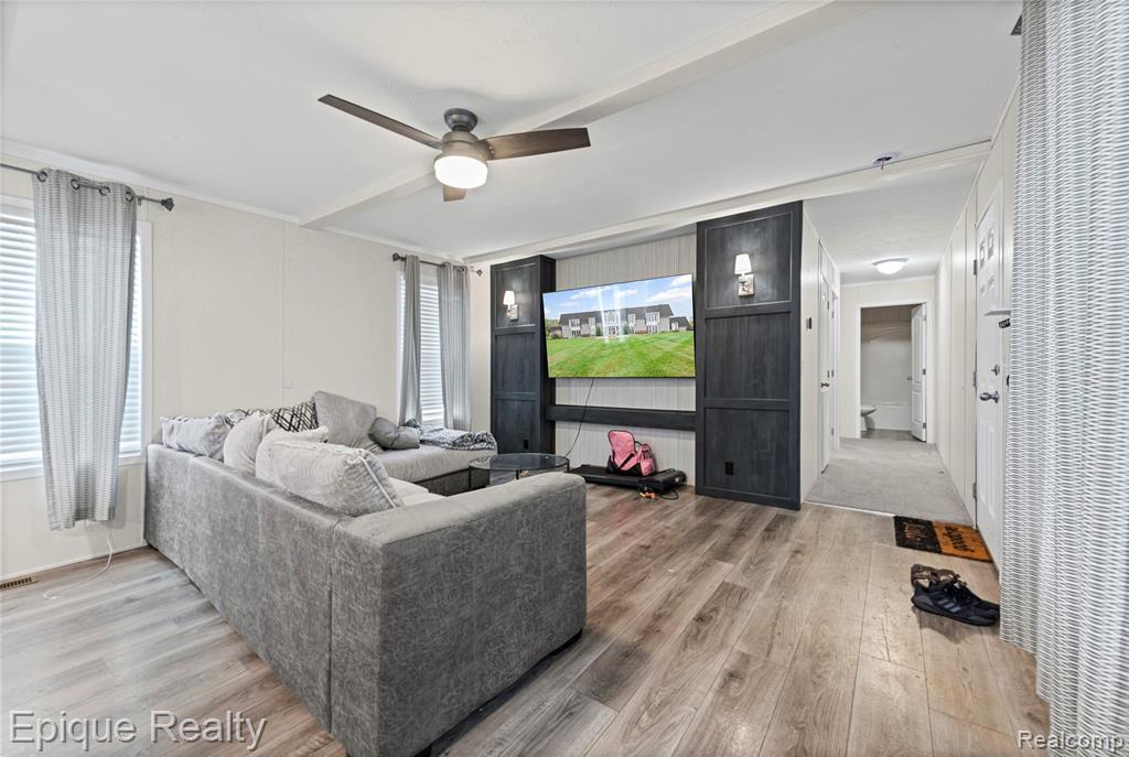 83 Elm Avenue