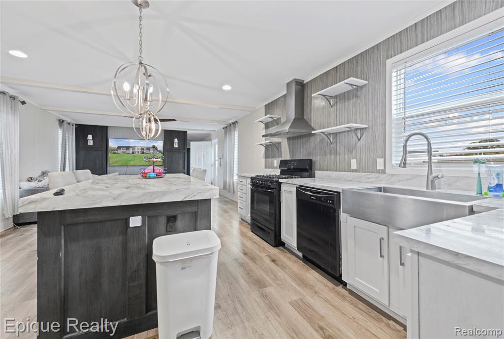 83 Elm Avenue