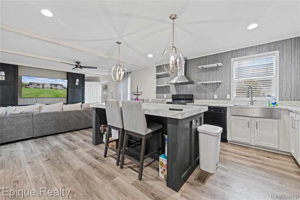 83 Elm Avenue