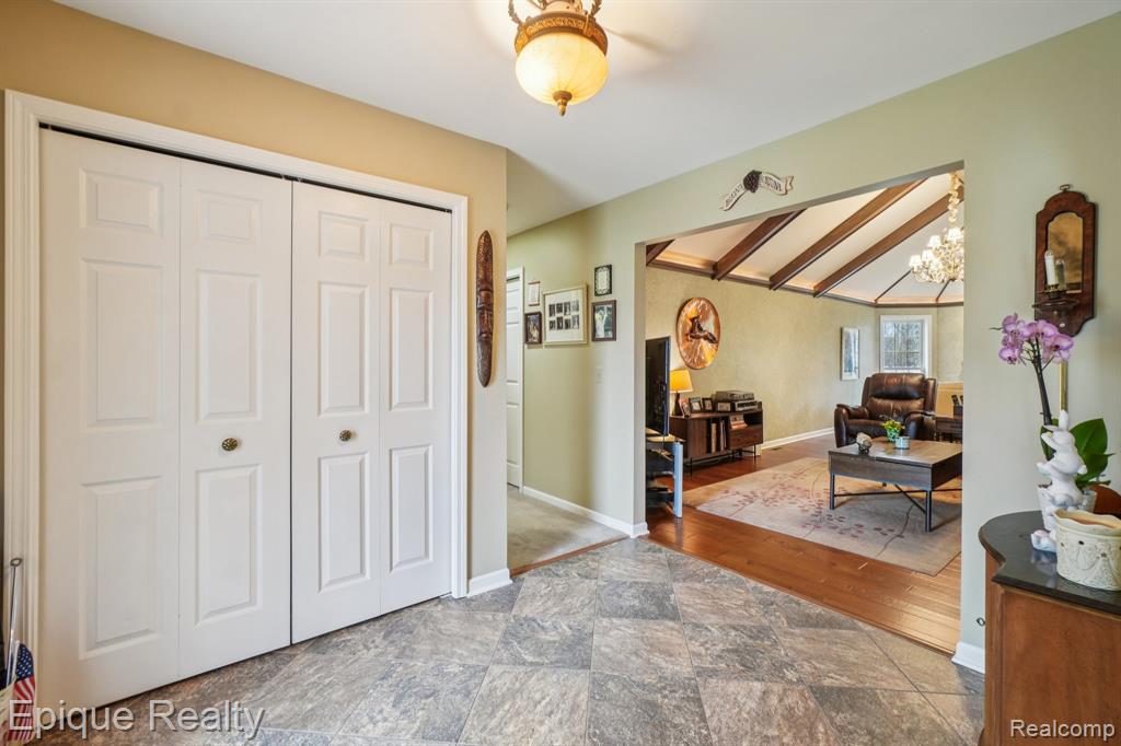 24871 Edgemont Drive