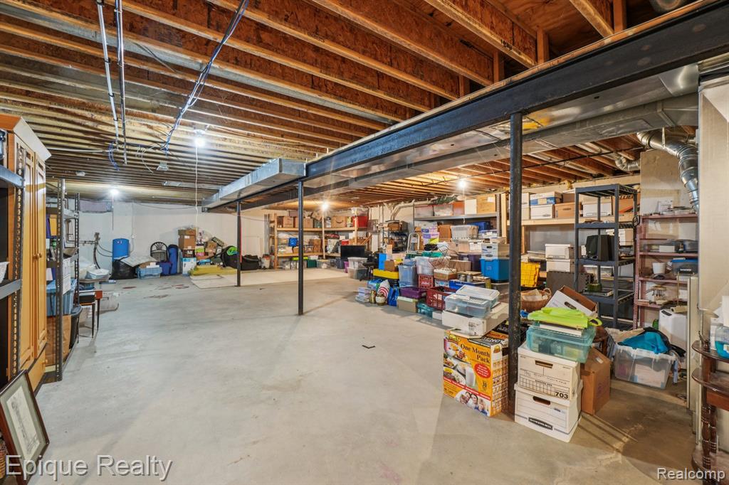 24871 Edgemont Drive