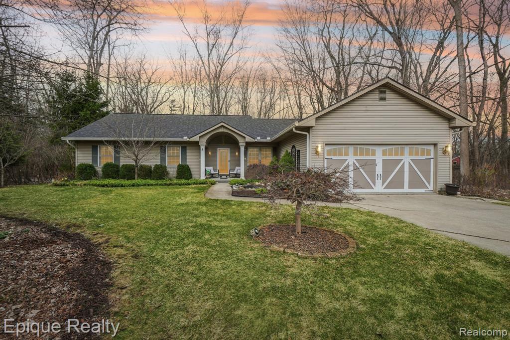 24871 Edgemont Drive