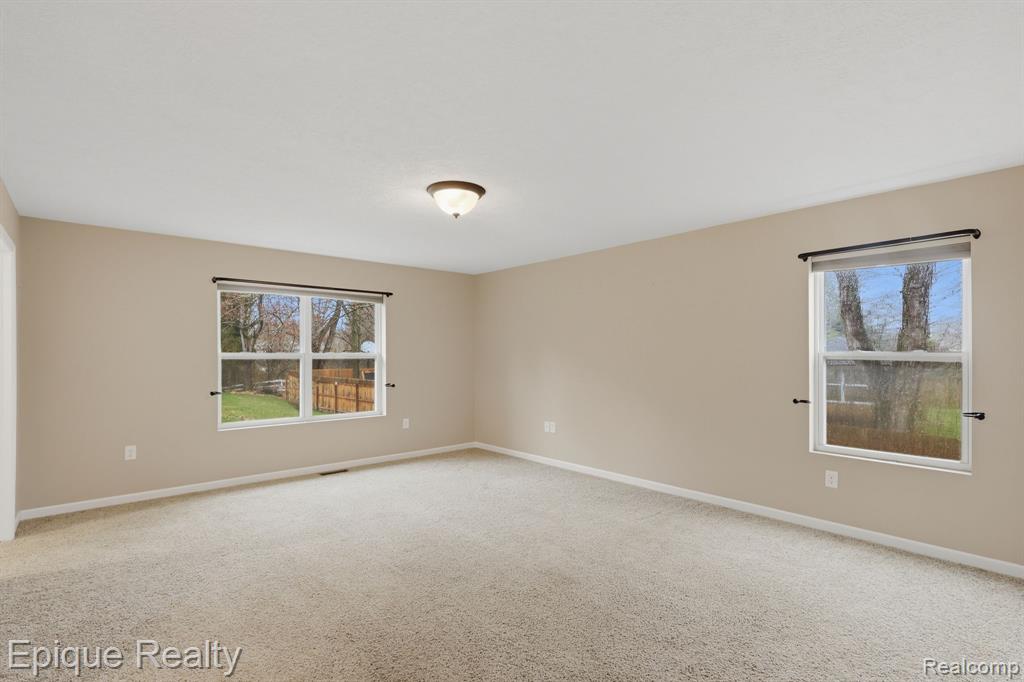 3402 Josephine Lane