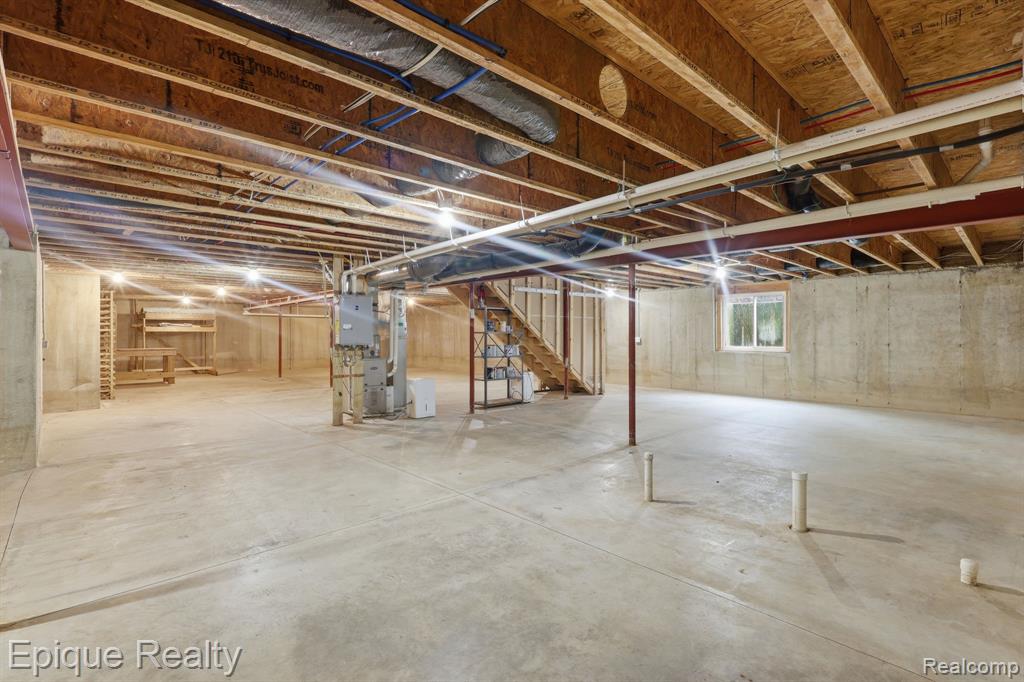3402 Josephine Lane
