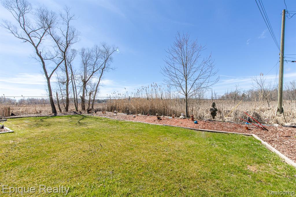 4040 Joslyn Road