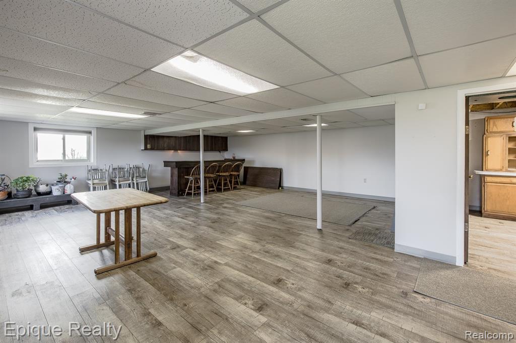 4040 Joslyn Road