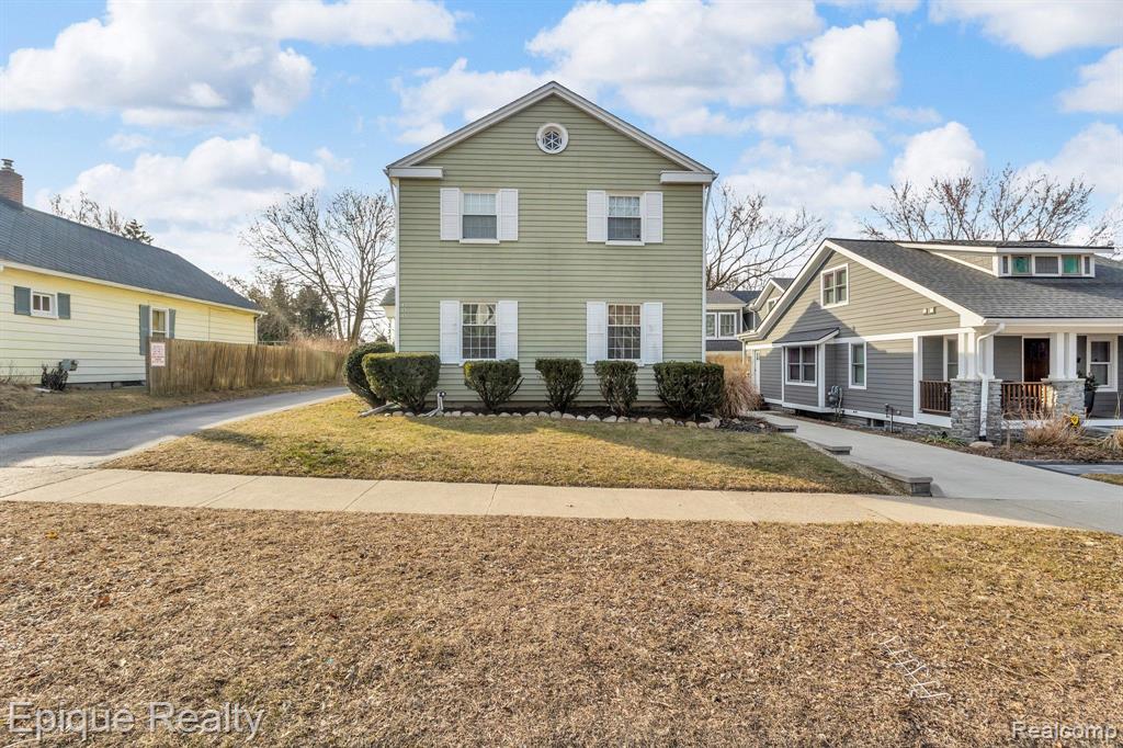 333 Woodward Avenue # 1