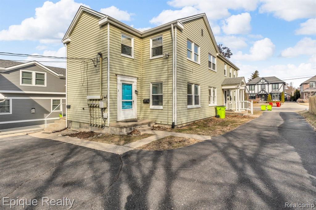333 Woodward Avenue # 1