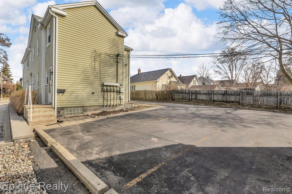 333 Woodward Avenue # 1