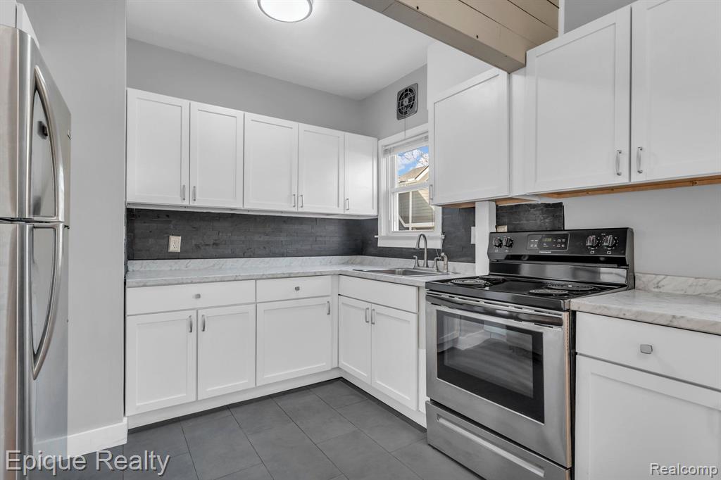 333 Woodward Avenue # 1