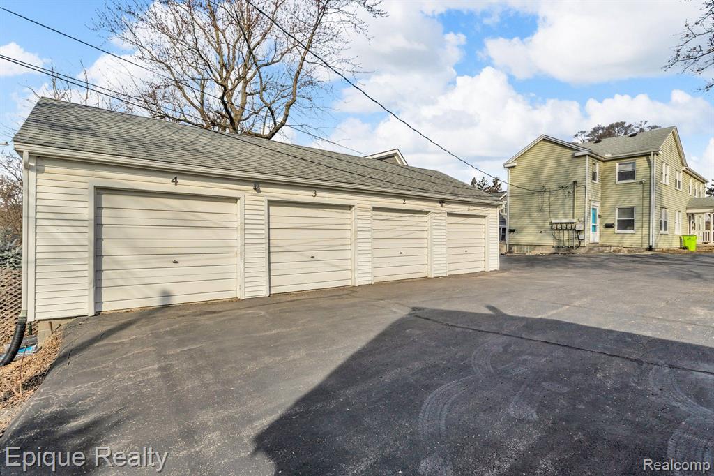 333 Woodward Avenue # 1