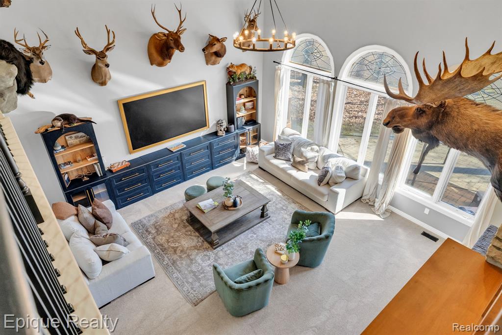 9155 Kelly Lake Drive