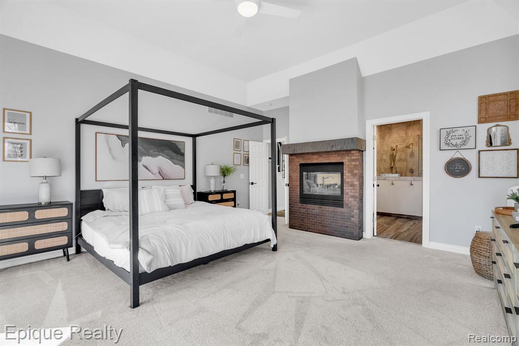 9155 Kelly Lake Drive
