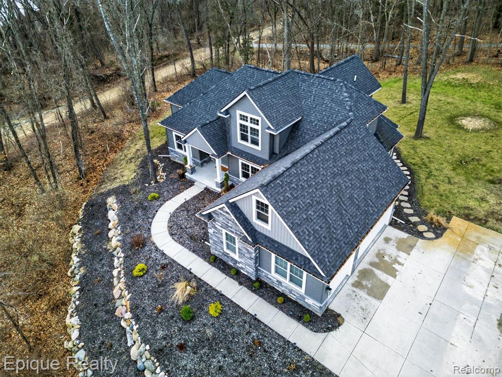 5950 Mountain Top Drive