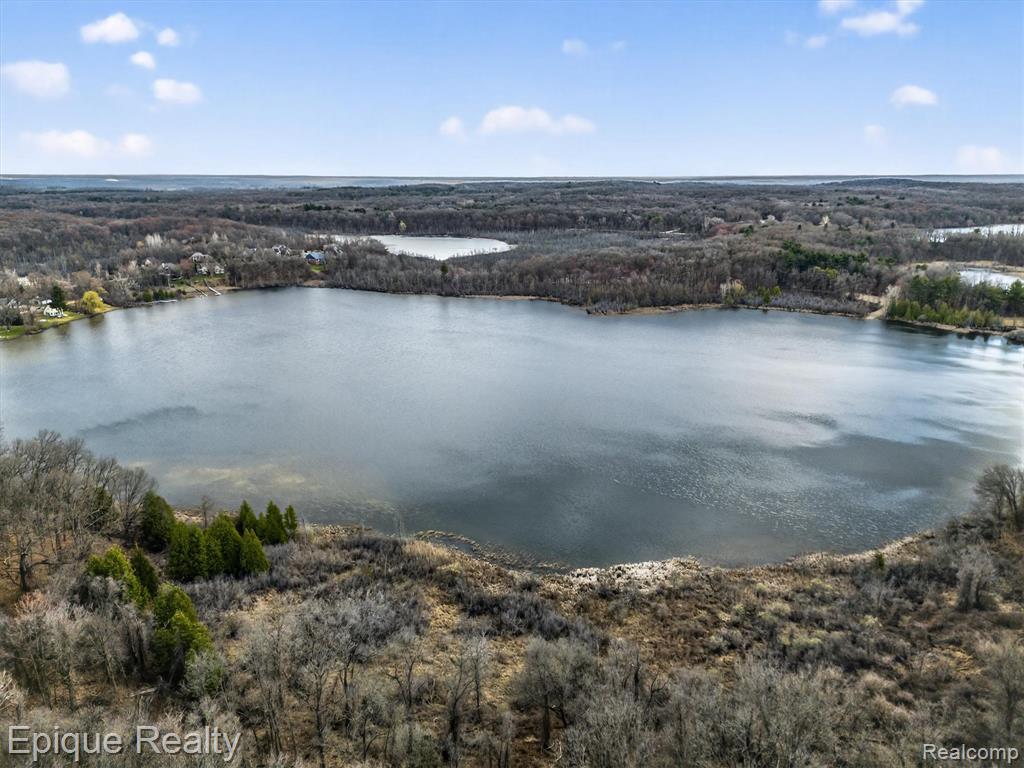 5950 Mountain Top Drive