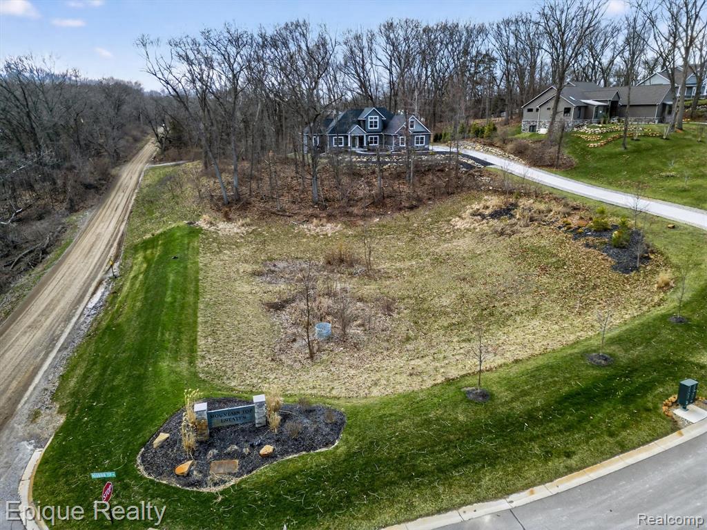 5950 Mountain Top Drive