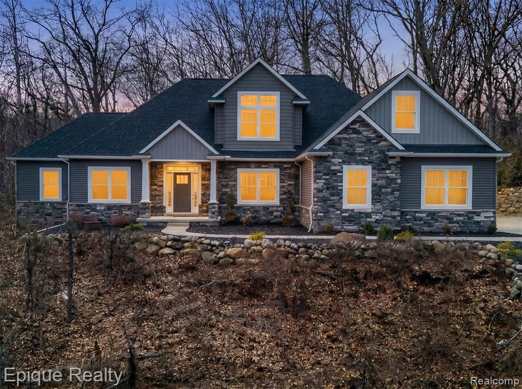 5950 Mountain Top Drive