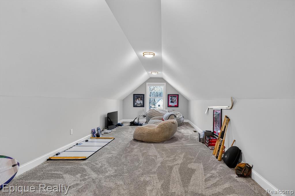 5950 Mountain Top Drive