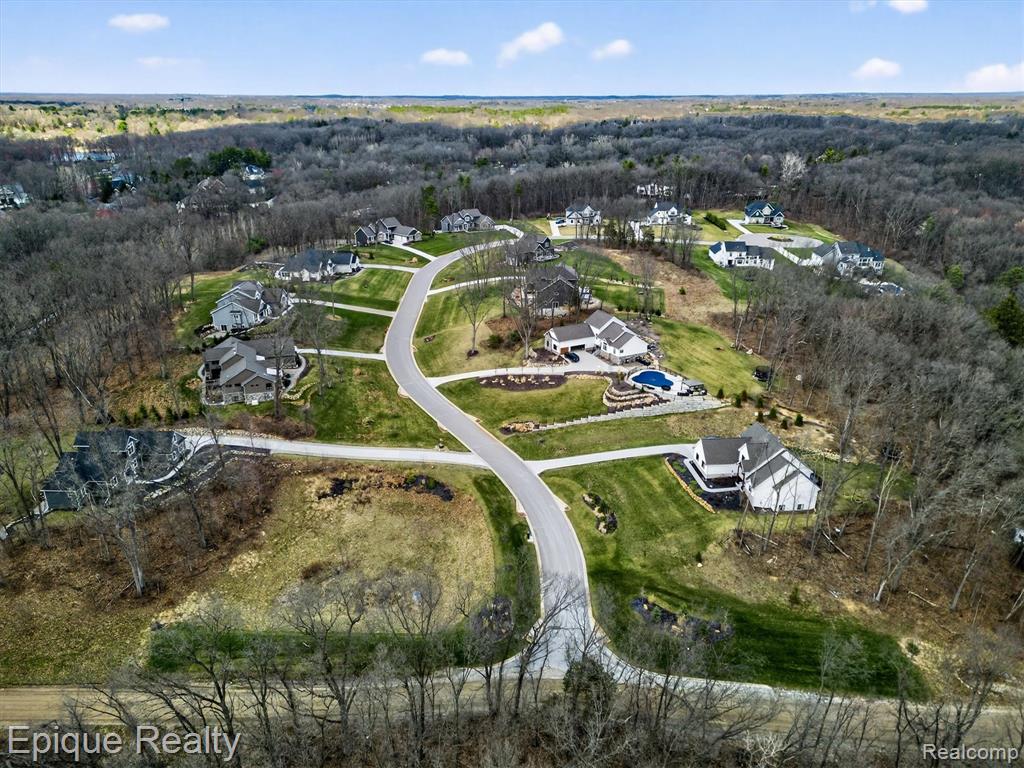 5950 Mountain Top Drive