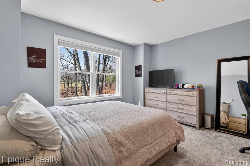 5950 Mountain Top Drive