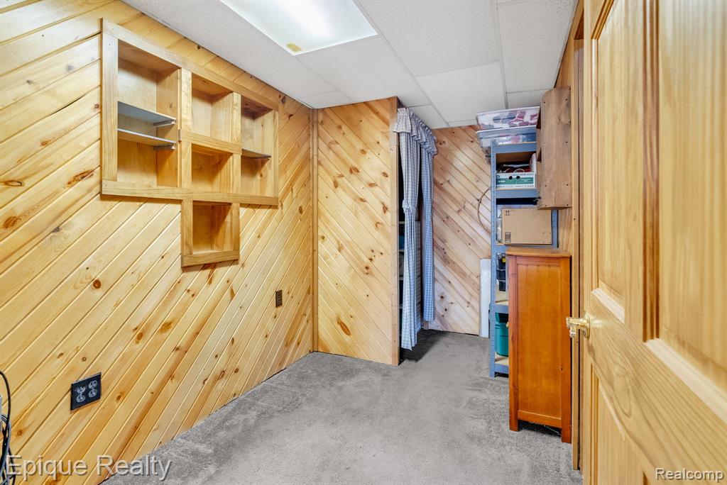3247 Comanche Trail