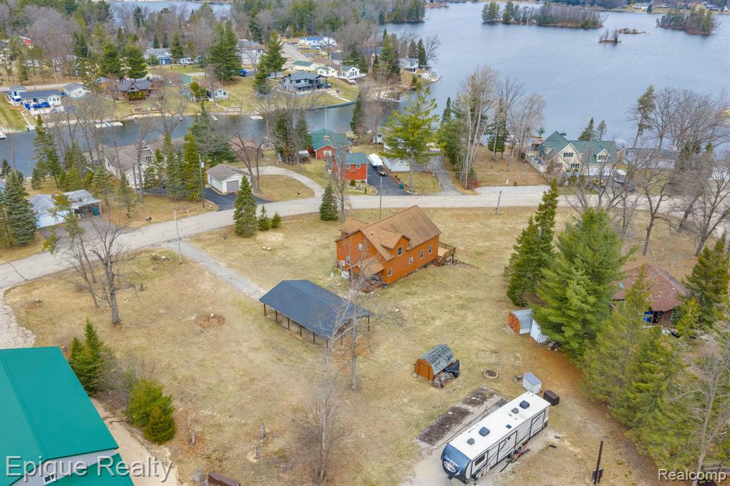 3247 Comanche Trail