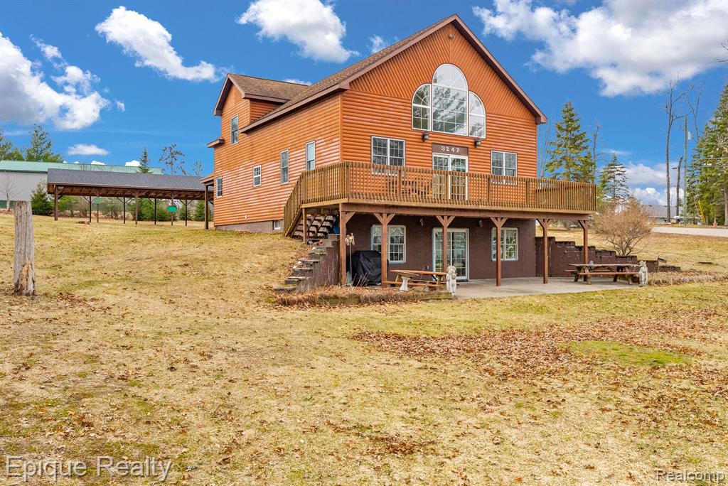 3247 Comanche Trail