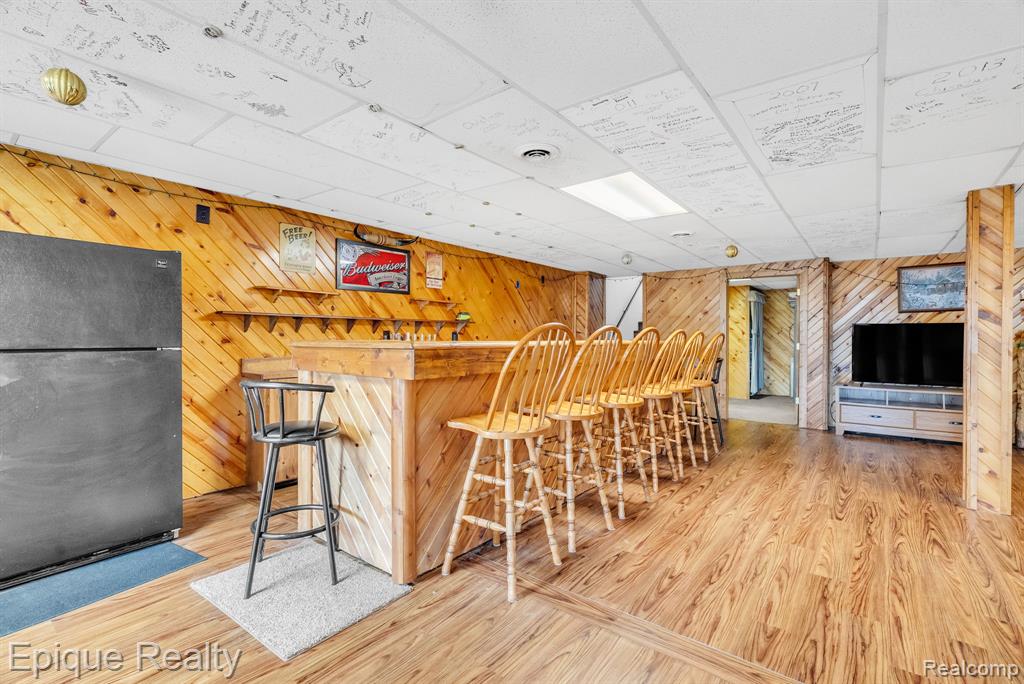 3247 Comanche Trail