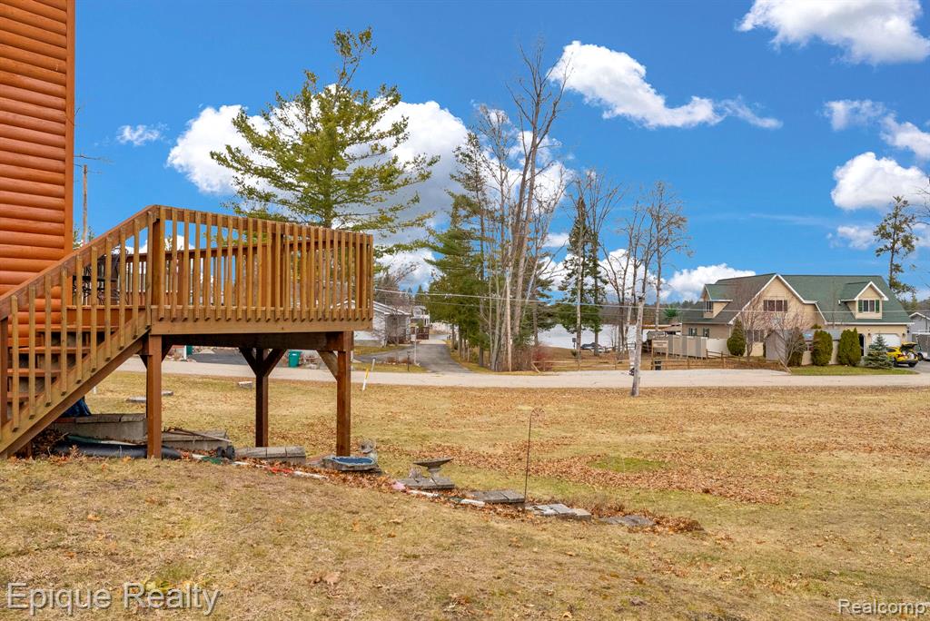 3247 Comanche Trail