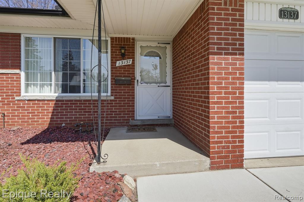 13137 Brierstone Drive