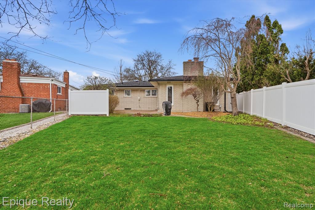 30214 Blossom Lane