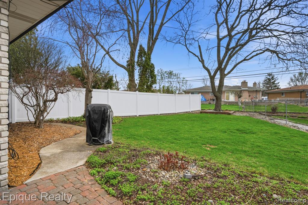 30214 Blossom Lane
