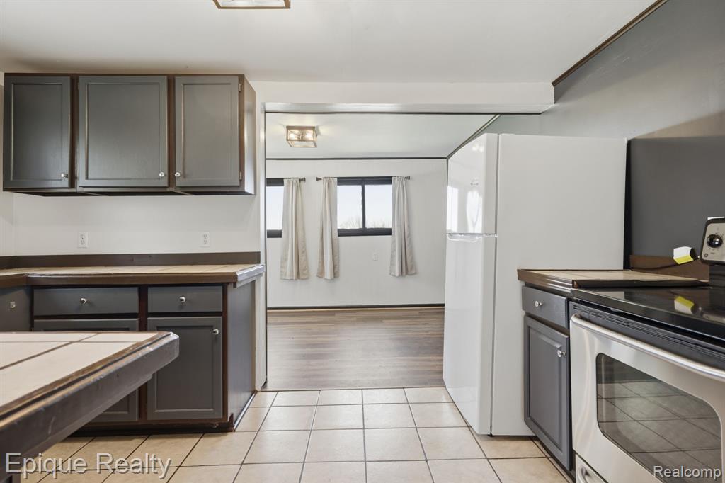 3272 Barnes Road