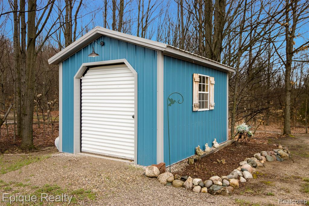 20730 Betsie Highland Drive