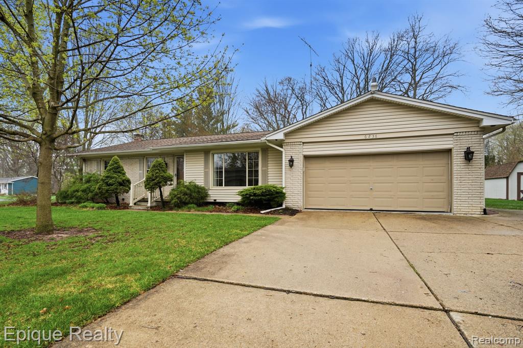 6236 Mckenzie Drive