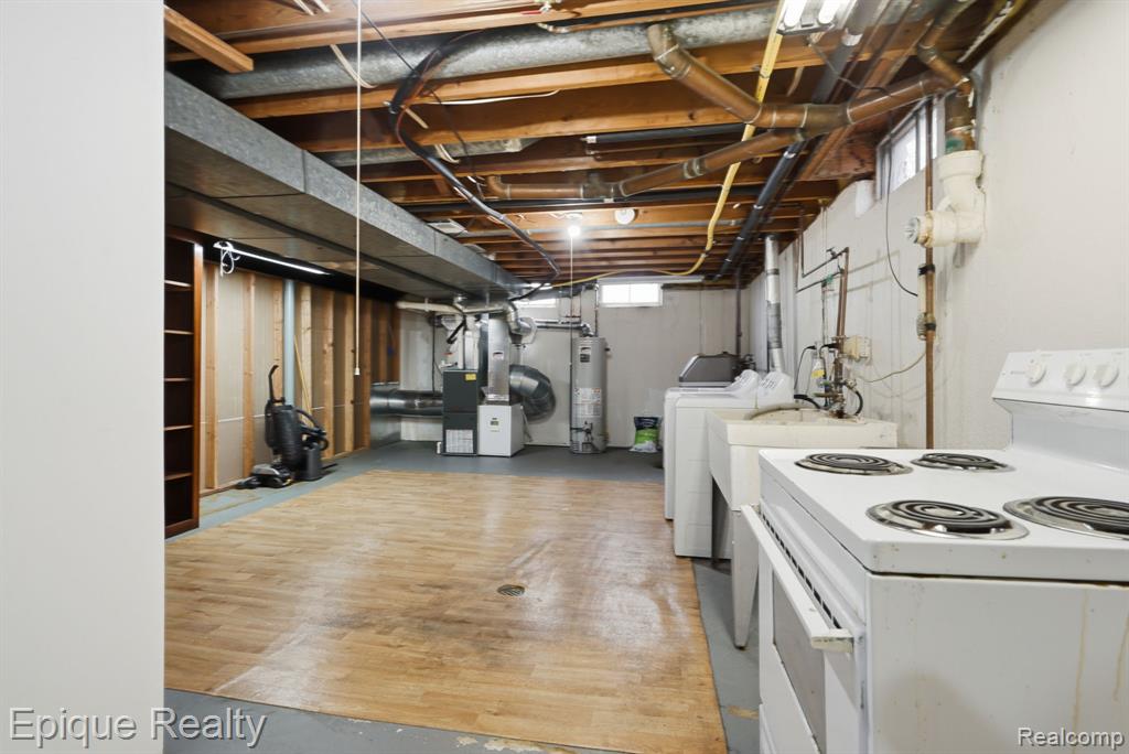 6236 Mckenzie Drive