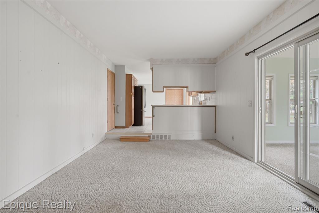 6236 Mckenzie Drive