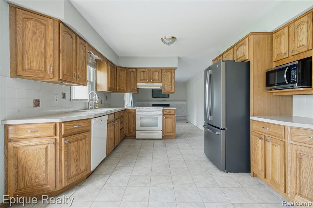 6236 Mckenzie Drive