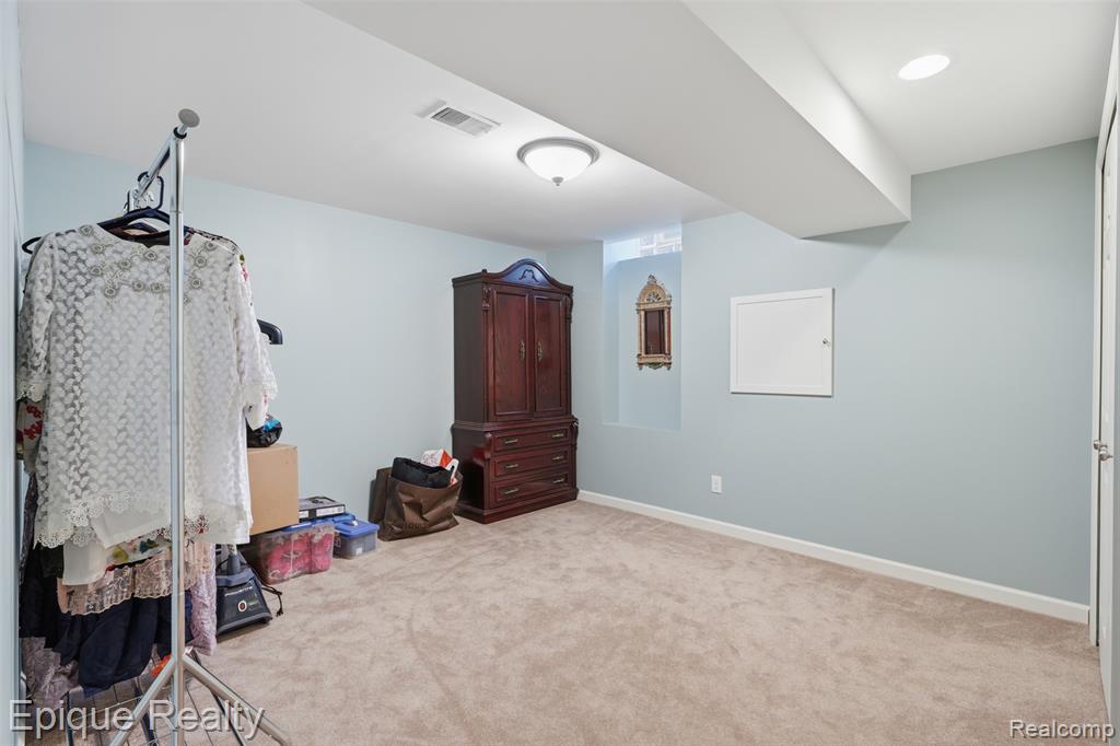 2442 Moors Court