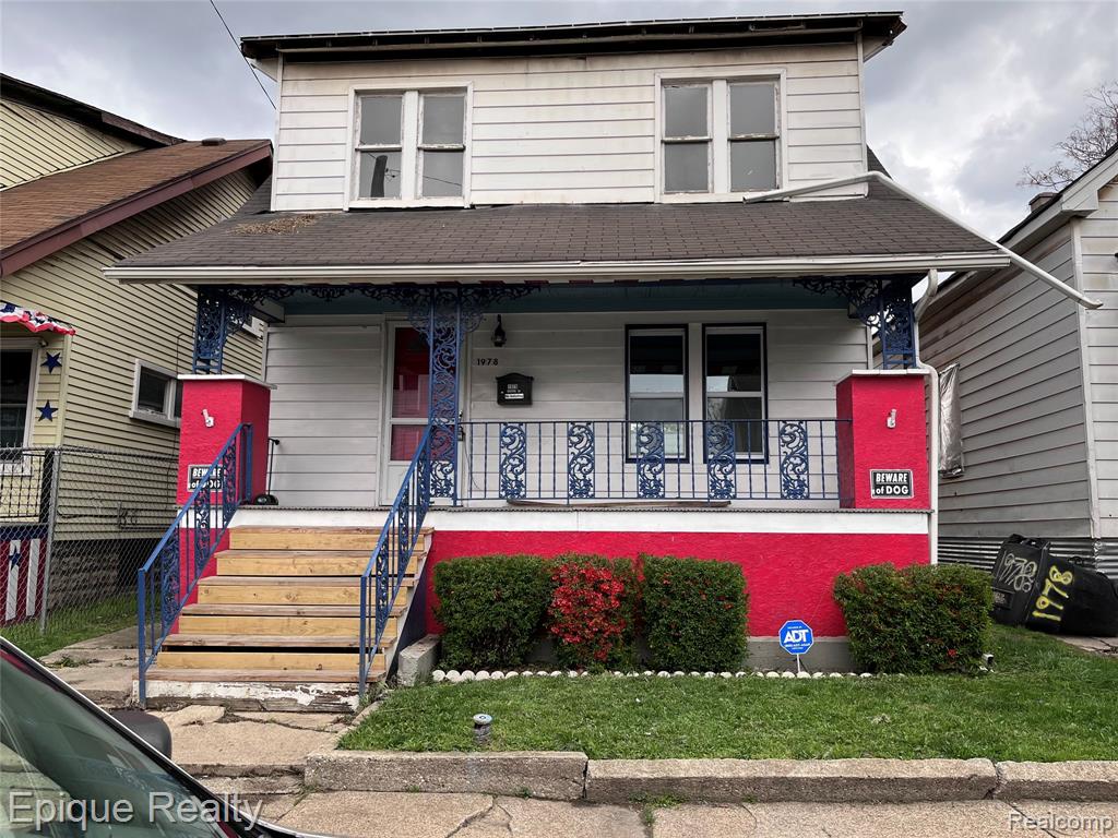 1978 Oakdale Street