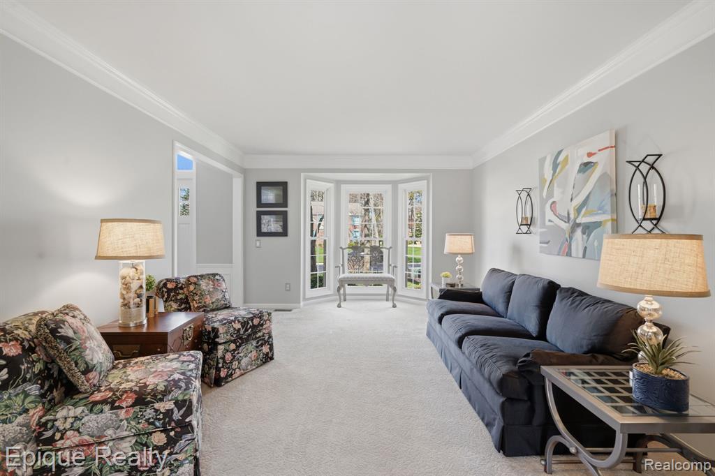 2568 Canoe Circle Drive