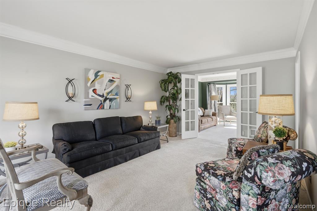 2568 Canoe Circle Drive