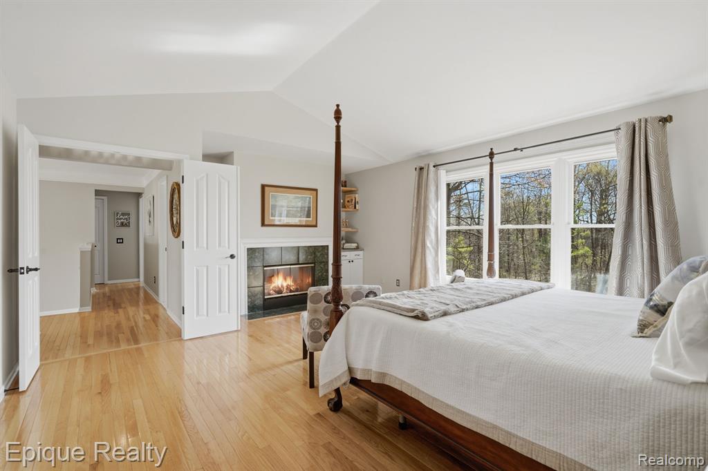 2568 Canoe Circle Drive