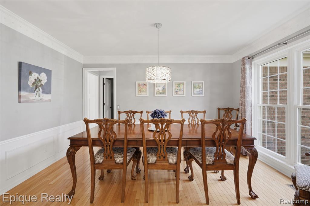 2568 Canoe Circle Drive