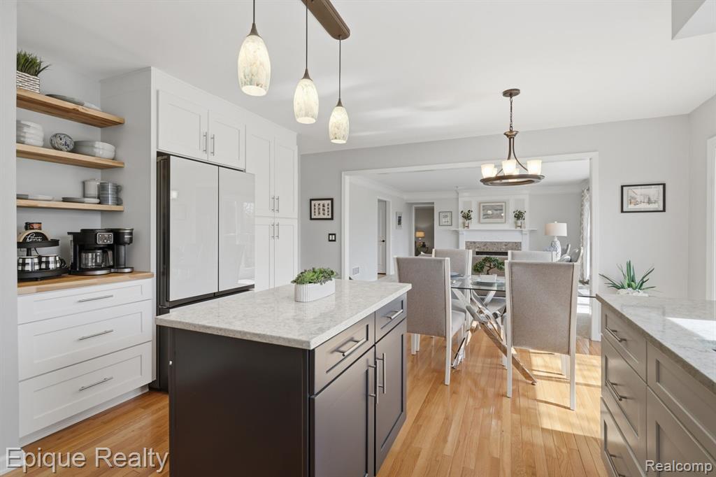 2568 Canoe Circle Drive