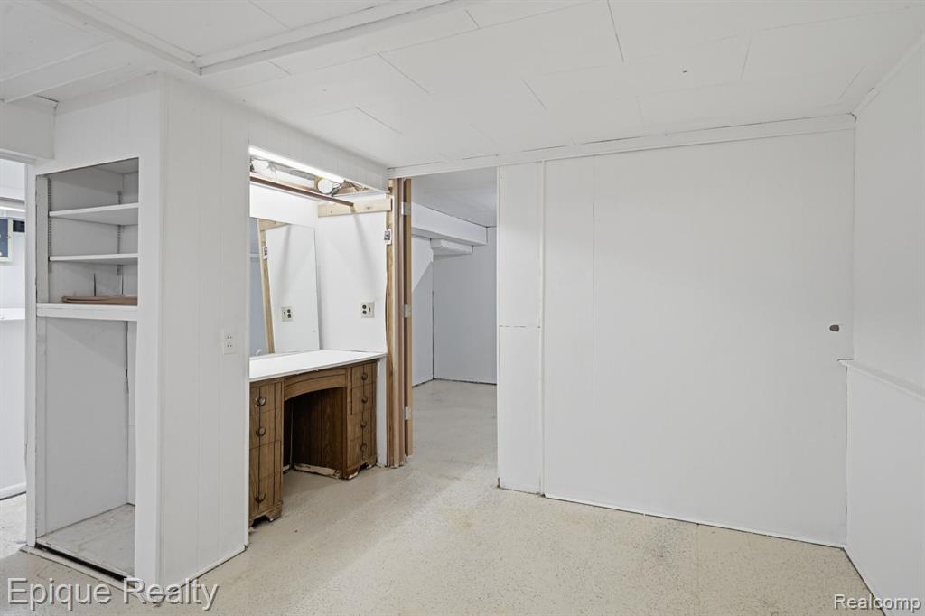 8737 Shannon Drive