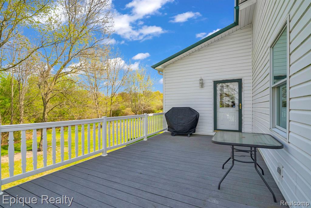 6495 Country Lane Drive